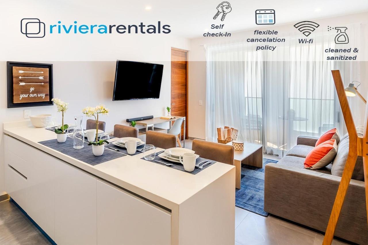 Spacious And Luxurious 2 Bedroom Wih View And Private Balcony. Apartamento Playa del Carmen